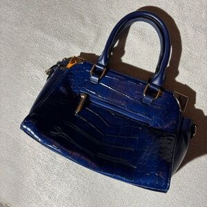 Elegant Blue Crocodile-Embossed Top Handle Women's Bag